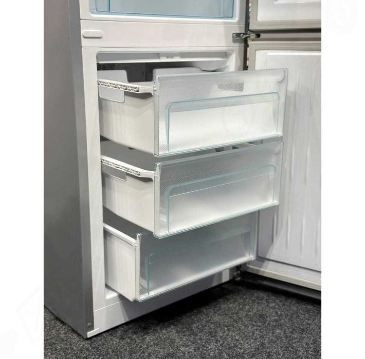 Холодильник LIEBHERR CNst 4813 лібхер 2м