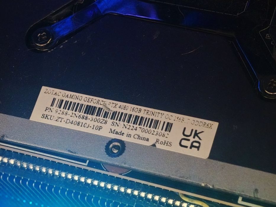 Rtx 4080 16gb zotac працює бездоганно