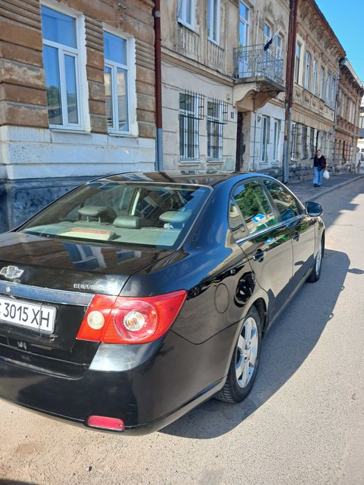 Шевроле  ЕПІКА 2.0 .