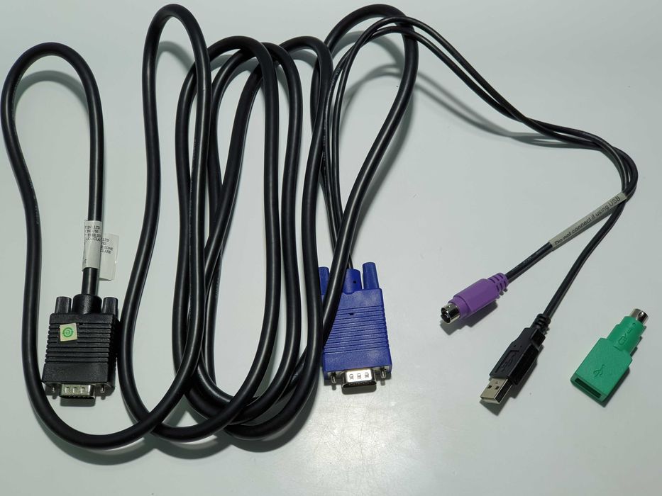 KVM-перемикачем  PS/2-USB Avocent CBL0030 кабель 3M