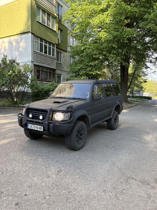 Mitsubishi pajero 2.5 дизель автомат