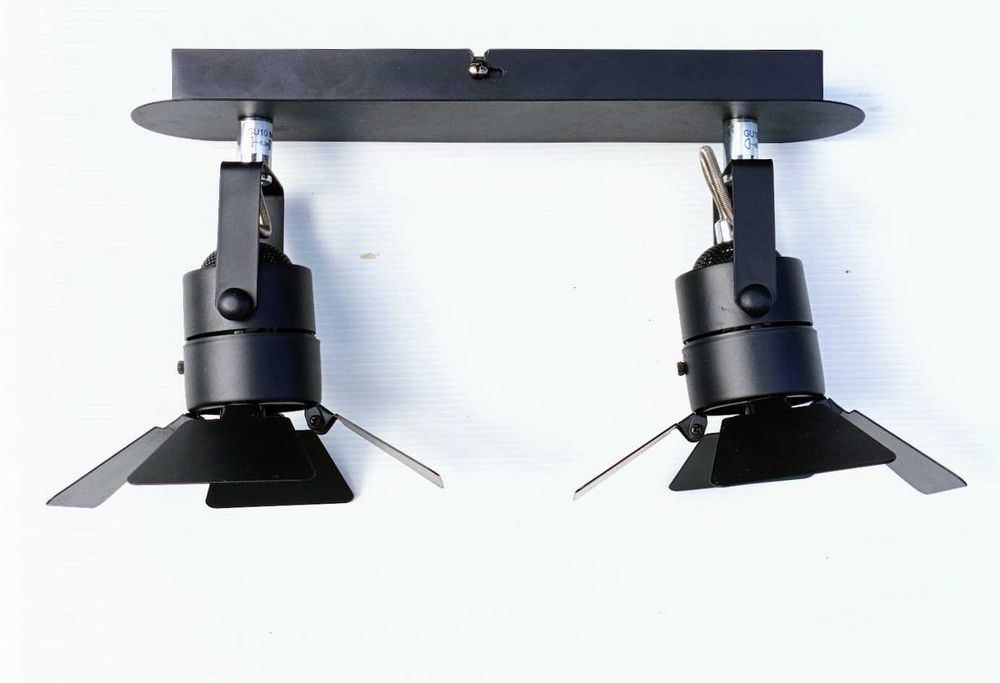 Candeeiro de teto formato projetor duplo de leds