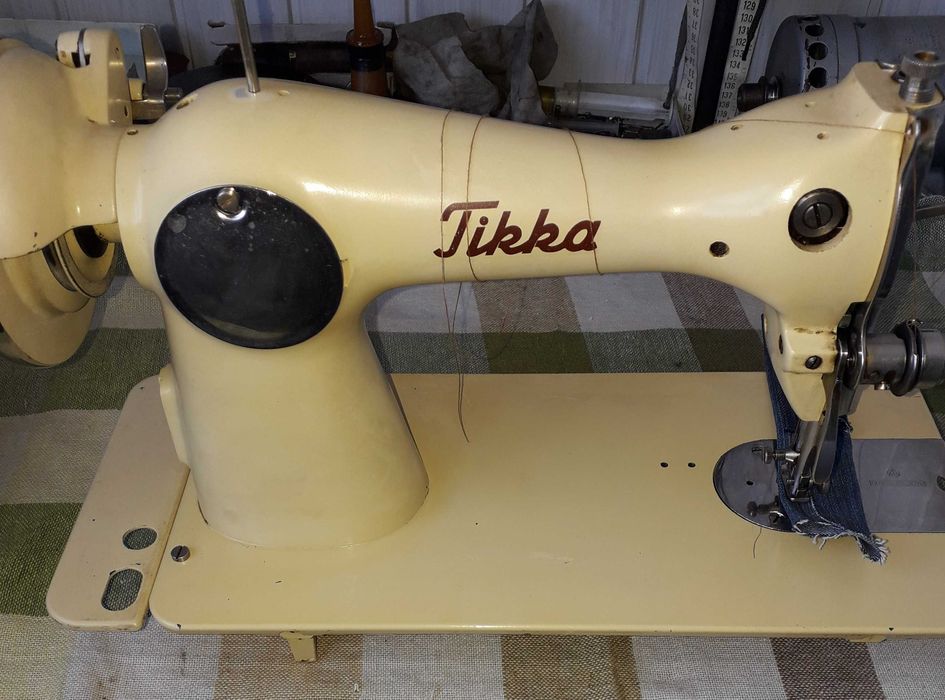 Швейна машина Тікка . Від майстра . Повністю готова до роботи