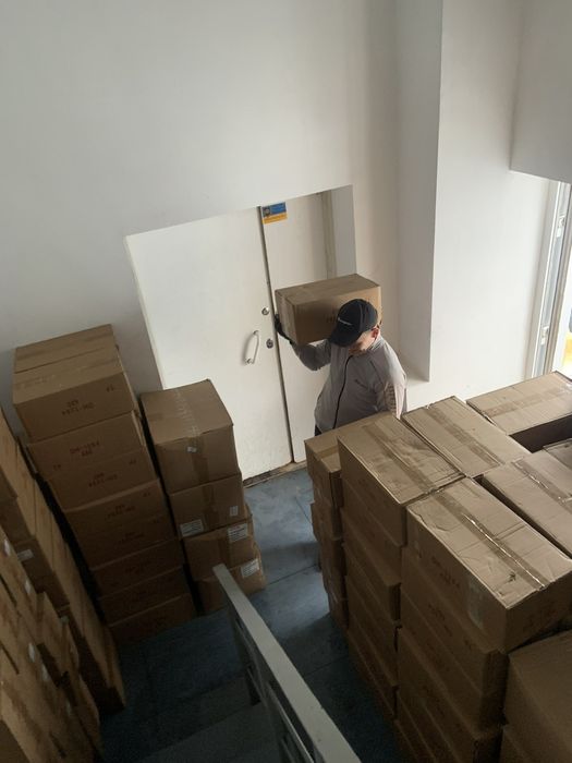 Вантажники • Грузчики Чернігів Недорого та швидко