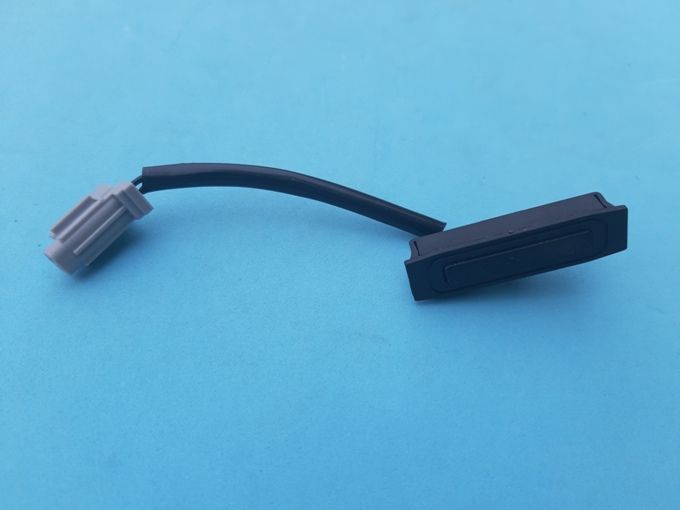 Botão abrir mala Nissan Qashqai J10  NOVO