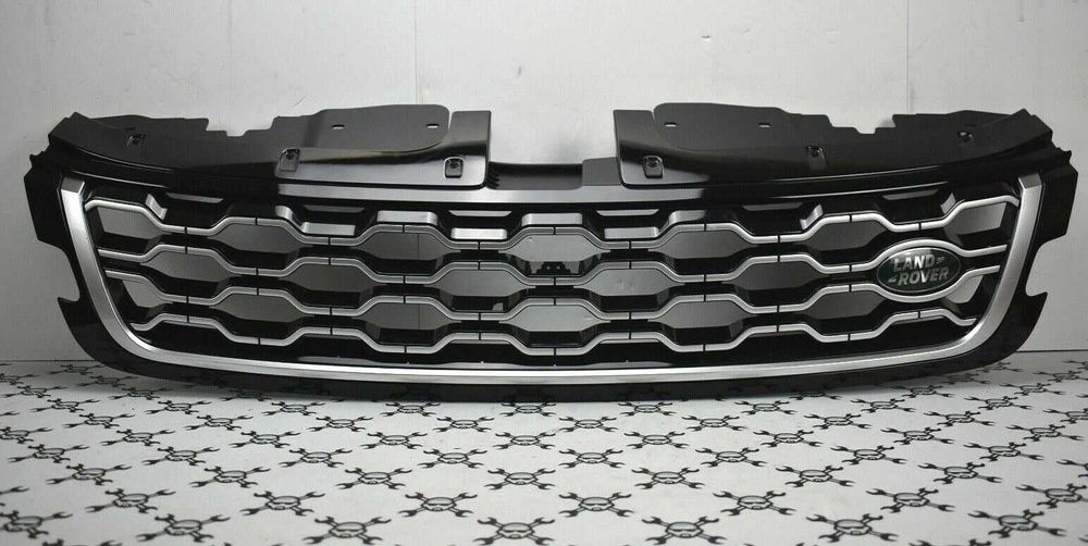 Решетка радиатора в бампер Land Rover Range Rover EVOQUE L551 18+