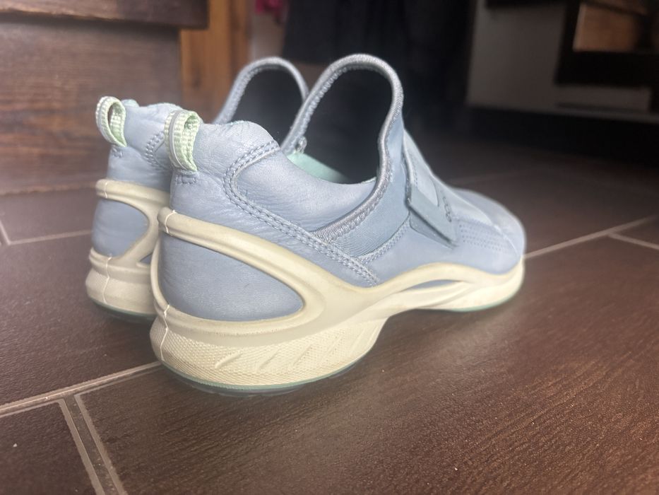 Buty Ecco r.38 blekitne
