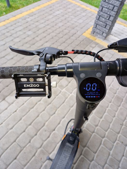 Електросамокат EM2GO