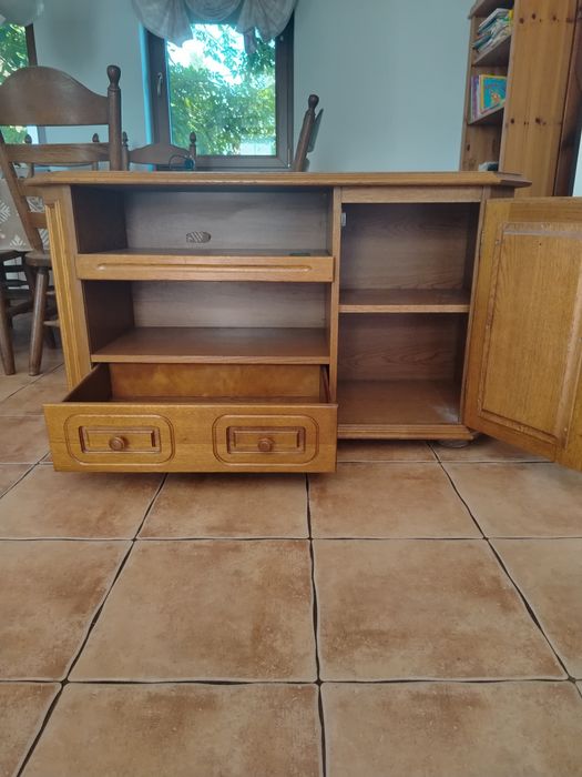 Szafka dębowa z szufladami