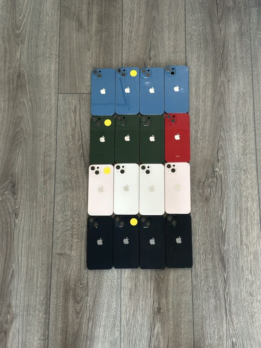 Корпуси iPhone 13