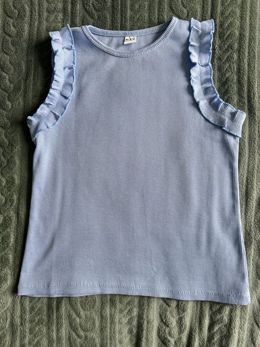 Дитяча футболка з рюшками