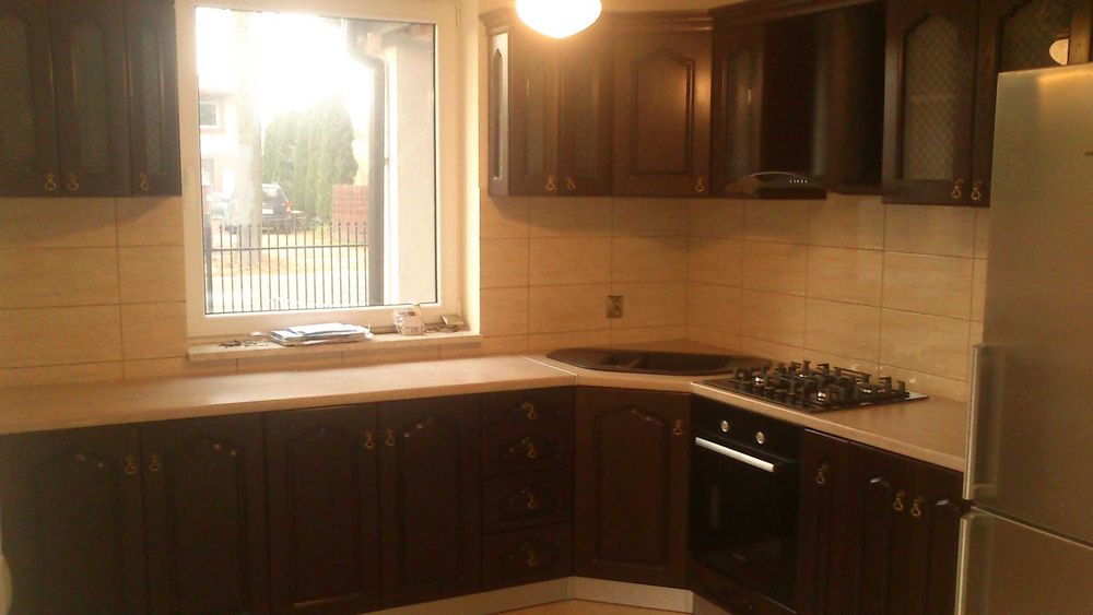 Producent Meble Kuchenne FRONTY Dąb Fronty Lakier Fornirowane BEKAS