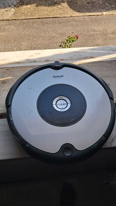 Aspirador iRobot Roomba 604