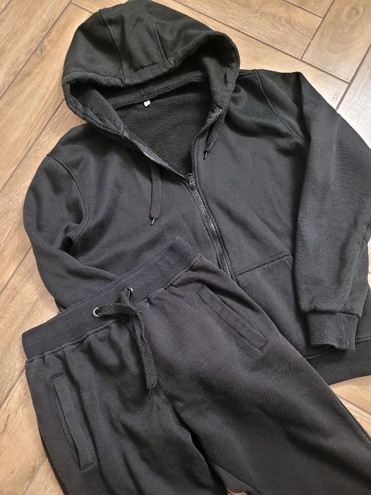 Czarny dres męski r s/m