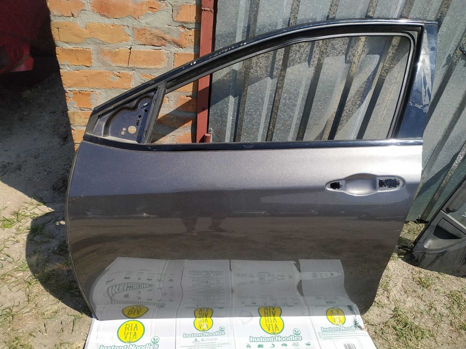 Двері Додж Дарт Dodge Dart