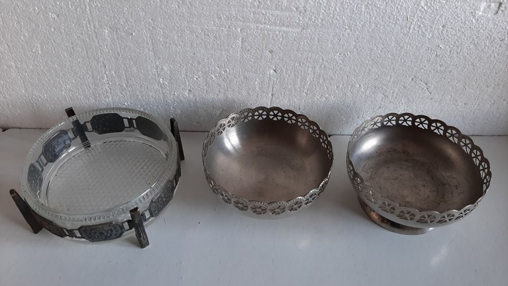 Конфетниця металева