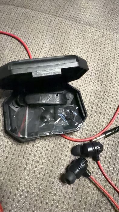 Наушники проводные вакуумные вкладыши  JVC