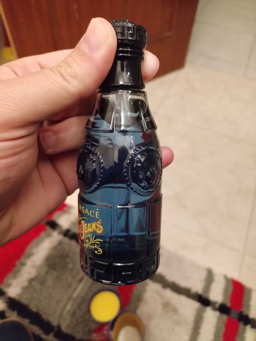 Perfume VERSACE Blue jeans novo selado