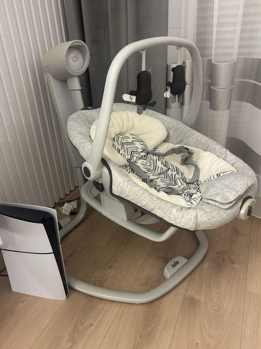 Bujaczek, lezaczek Joie