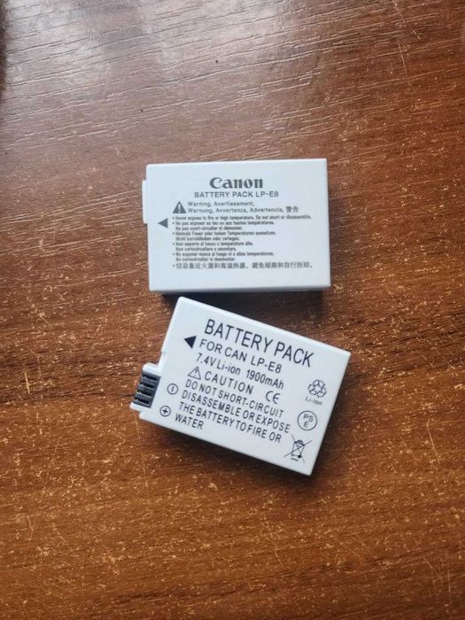 Canon EOS 600D +великий комплект