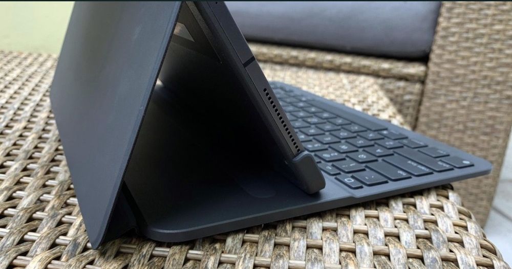 Logitech Slim Folio Pro for iPad Pro 11-inch