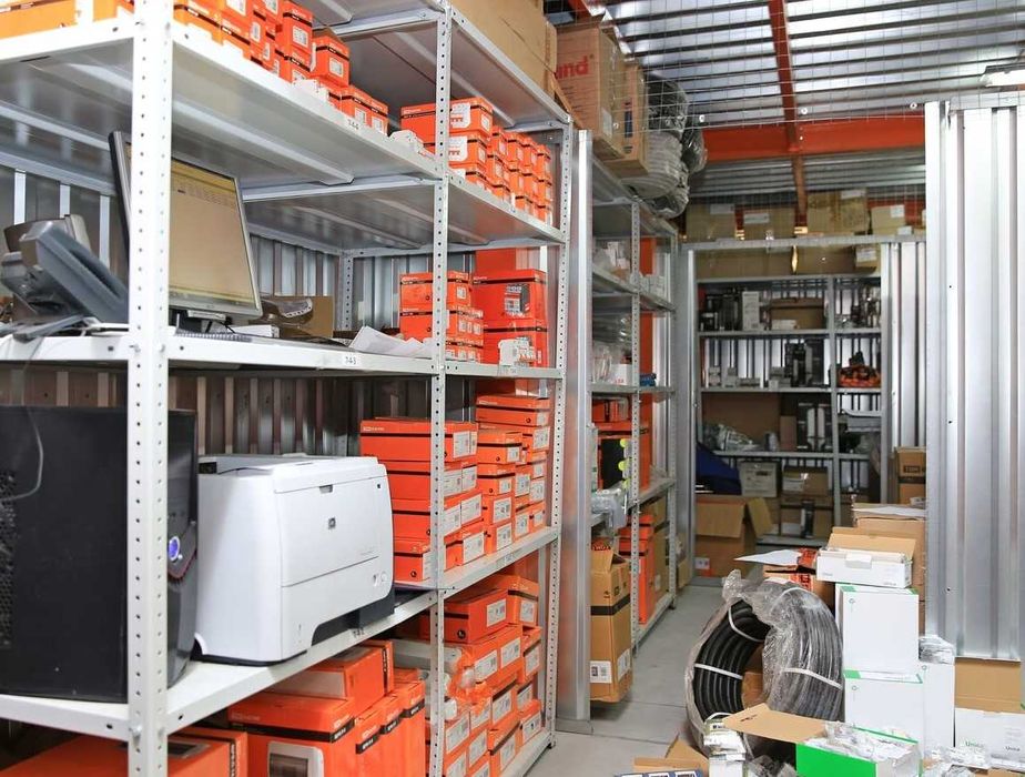 Снять склад для хранения вещей, палет, колёс. Боксы, помещение по м2.