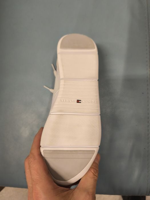 Sneakersy Tommy Hilfiger r. 37