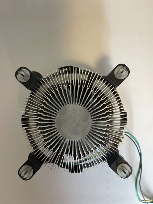 Intel Pentium G5420 + кулер Intel