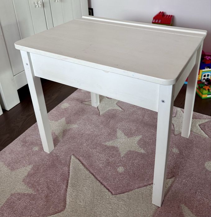 Ikea sundvik stolik  biurko otwierane dla dziecka