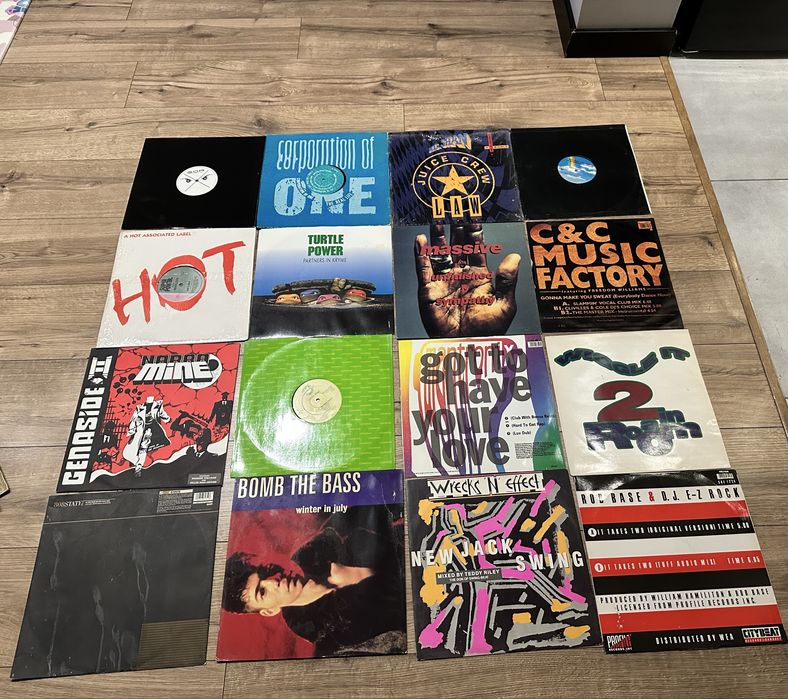 Zestaw 55 winyli sprzedawany jako całość