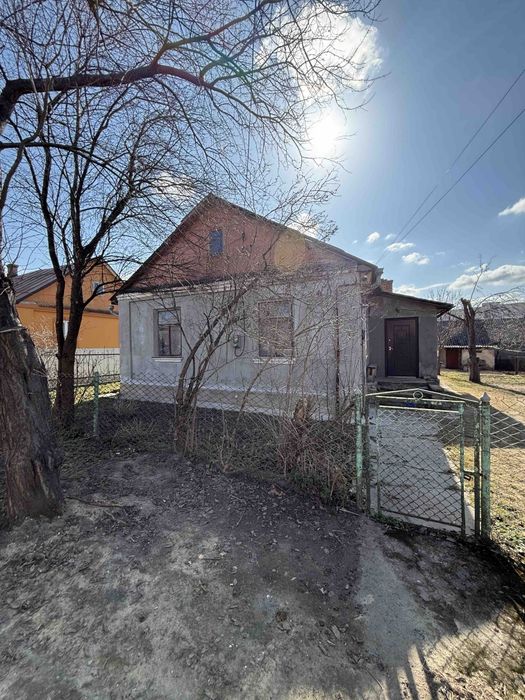 Продам будинок в Рівному. Ділянка 6 сот. Рівна