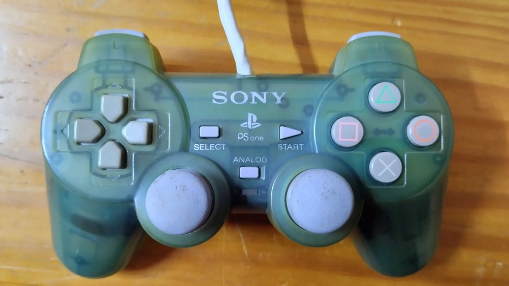 Comando PS1 Original SONY em Muito Bom estado