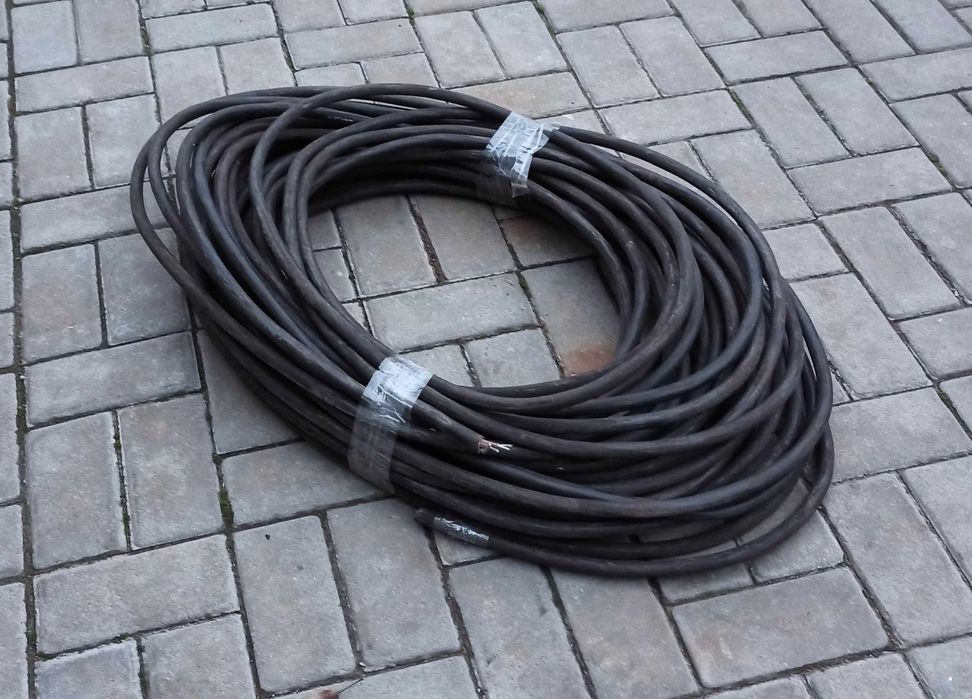 Кабель АВВГ бронекабель КГ, конденсаторы, вольтметр, амперметр.