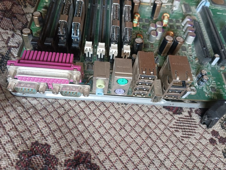 Комп'ютер Dell 2 сокета