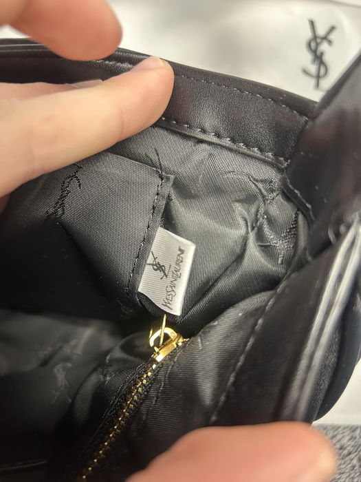 Mala Yves Saint Laurent Mini Le 5 À 7 Leather
