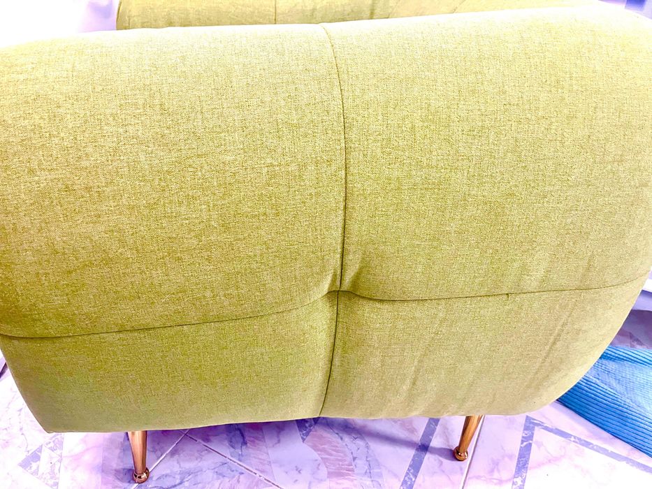 Sofá tecido verde e dourado como novo