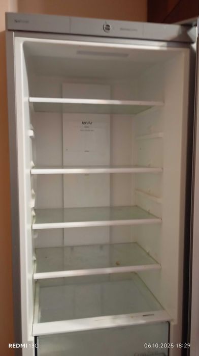 Продам холодильник