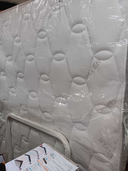 Colchão casal molas ensacadas 190 x 140,  NOVO