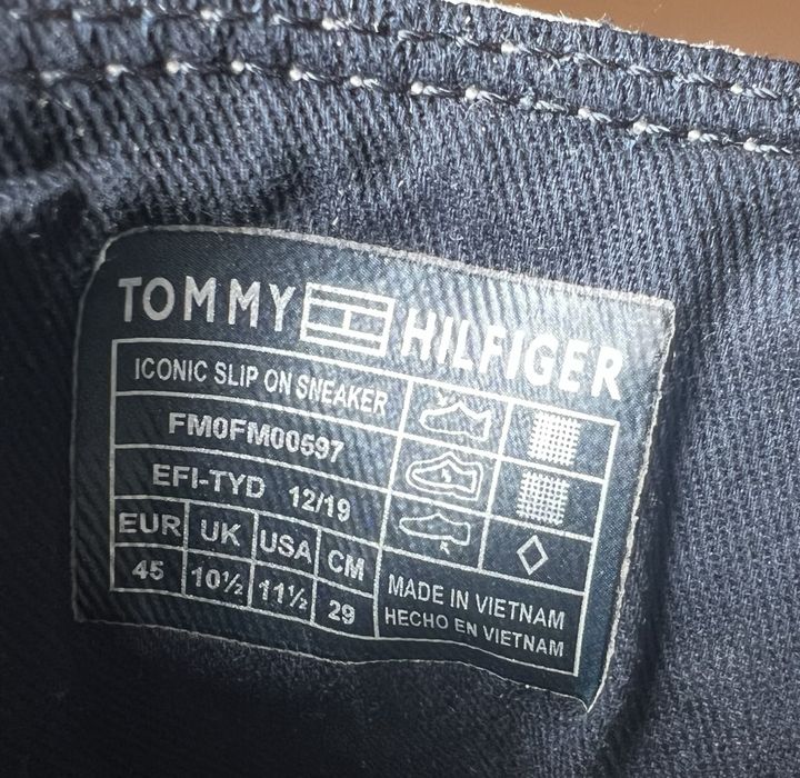 Tommy Hilfiger Iconic Slip On Sneaker