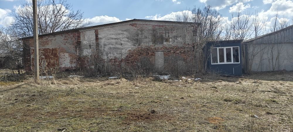 Продам окремі приміщення