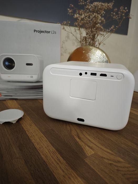 Projetor Yaber portátil Sond By JBL