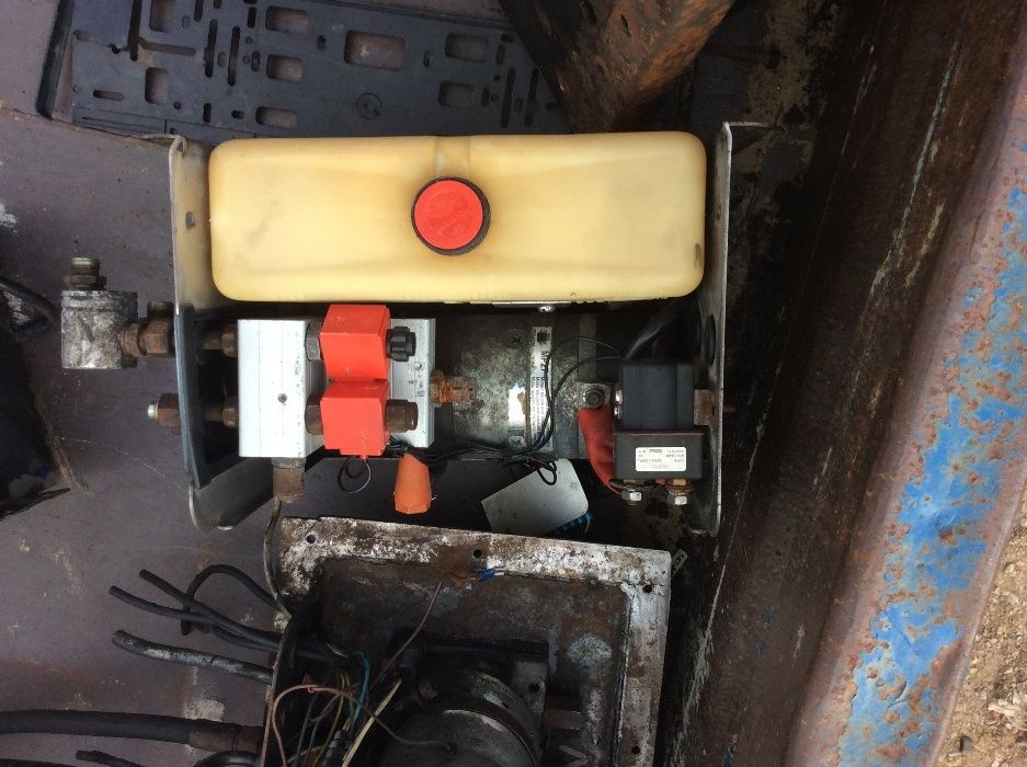 Hydraulika do wywrotu 24V