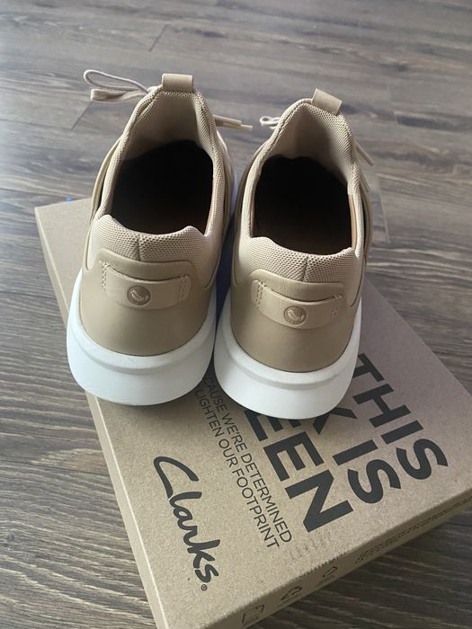 Продам жен. кроссовки Clarks 39.5р