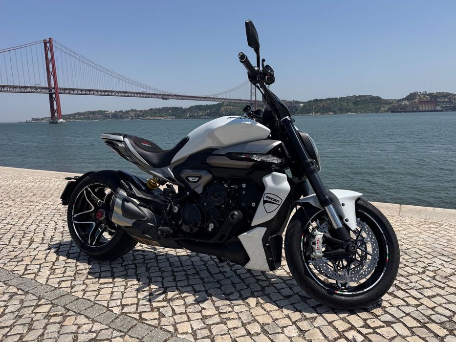 Ducati XDiavel V4