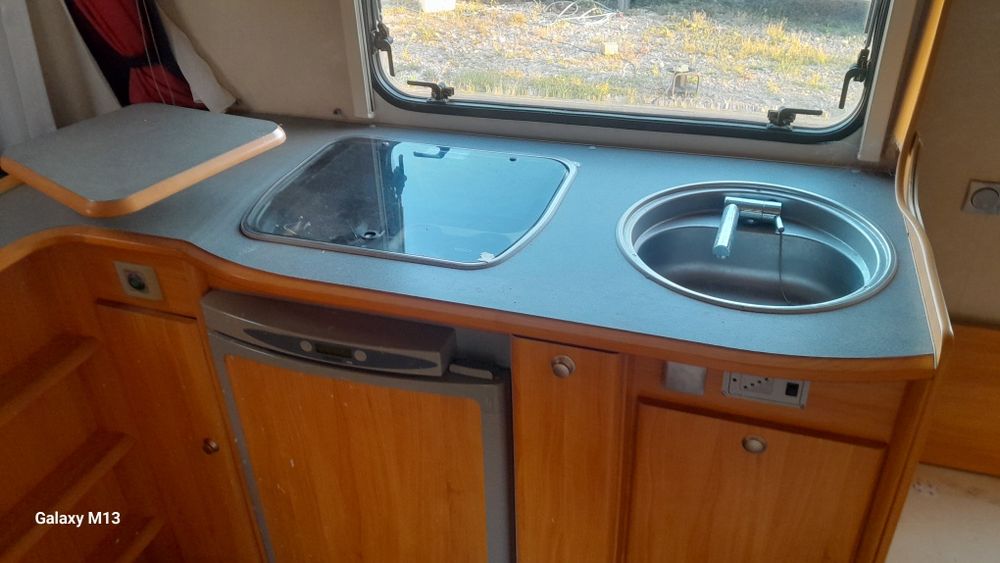 Przyczepa kempingowa Adria rok 2006 na czesci