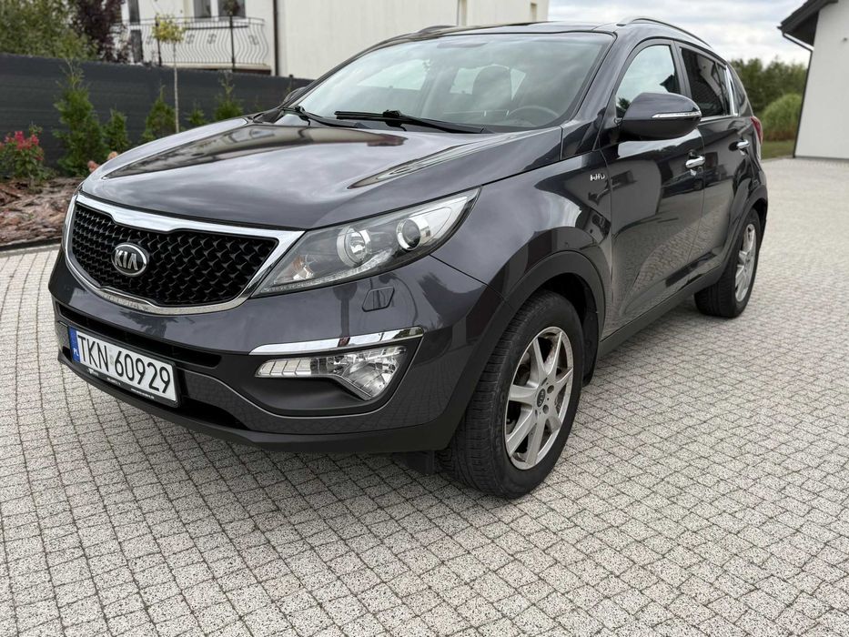 Kia Sportage 2.0 Crdi 184 km AWD Panorama Klimatronik Navi Kamera