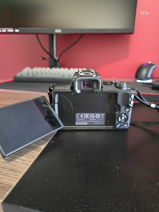 Camera Canon EOS M50 Mark II [com Lente] + Bolsa Edição Limitada