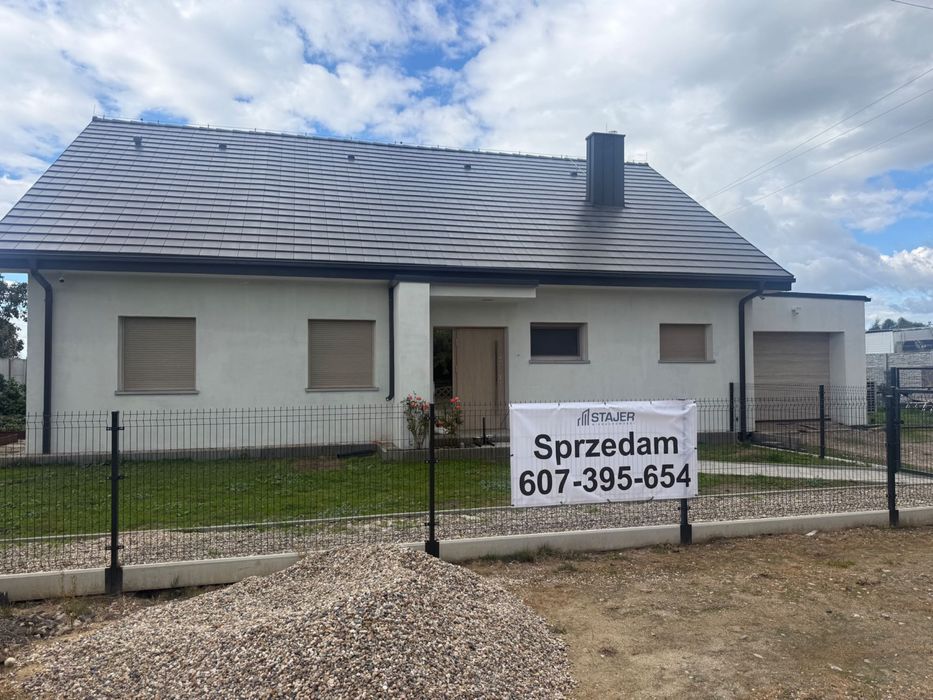Nowy atrakcyjny dom.