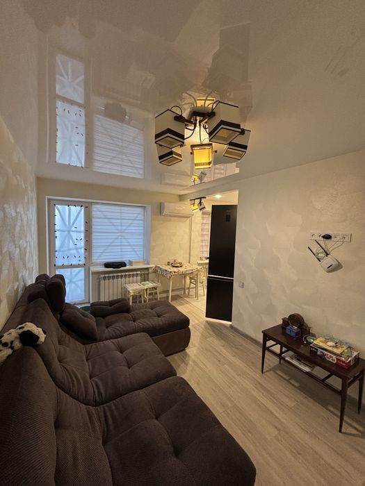 Продается 3 комнатная квартира. Кирпичный дом. Славянск.