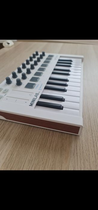Arturia MiniLab 3 Branco Teclado Controlador